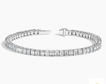Emerald Cut Lab Diamond Tennis Bracelet | 14K Gold, Platinum (IGI Certified)