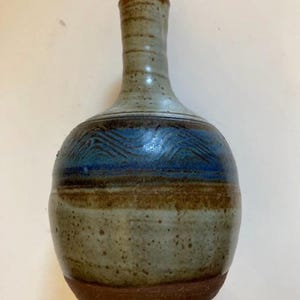 Mid Century Bob Eckels Studio Pottery Artist Signed Vase 6.5" tall