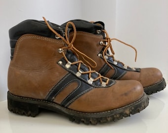 Vintage Kush ‘N Kollar Chippewa Vibram Sole Hiking Boots Size 8.5