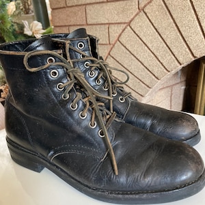 Vintage Frye Black Leather Lace up Tyler Boot With Diamante Sole