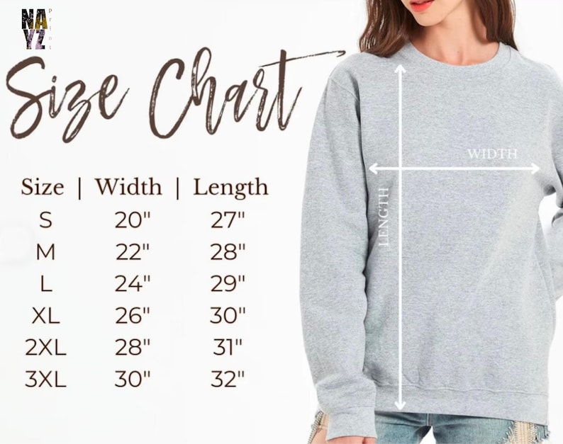 Puede incluir: Sudadera gris claro con una tabla de tallas. La tabla muestra medidas para tallas S a 3XL, con anchos de 50.8 cm a 76.2 cm y largos de 68.6 cm a 81.3 cm. El texto "Size Chart" se muestra en una fuente elegante.