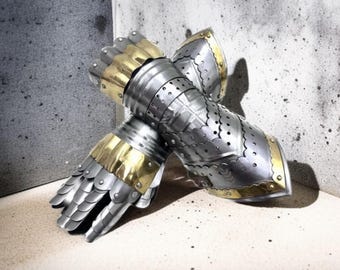 Medieval Steel Armor Gauntlet Gloves: Brass Accents, XL Size, Cosplay Reenactment