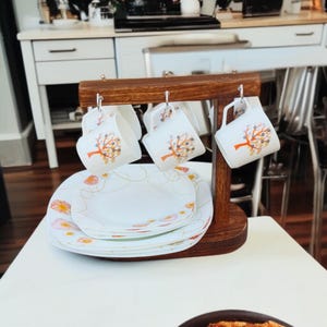 6 Hooks Brown Wooden Coffee Cup Hanger with Plates Stand Organizer for Kitchen Cabinet Mug Kitchen & Dining Table - Plate Holder