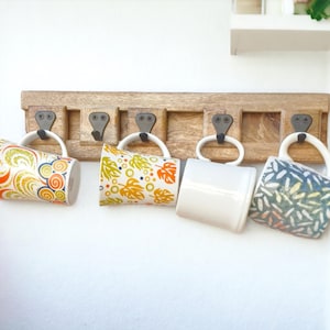 5 Hooks Wall Mounted Cup Holder Mango Wood Make Sliding Home Decoration Holder Unique Look Kitchen Wall Decor Coffee Mug hanger
