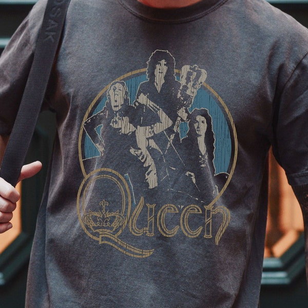 Koningin Rock Band T-shirt op Vintage Black Comfort Colors 1717 T-shirt