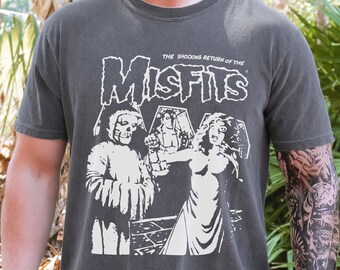 Misfits Shocking Return T-Shirt on Vintage Black Comfort Colors 1717 Tee