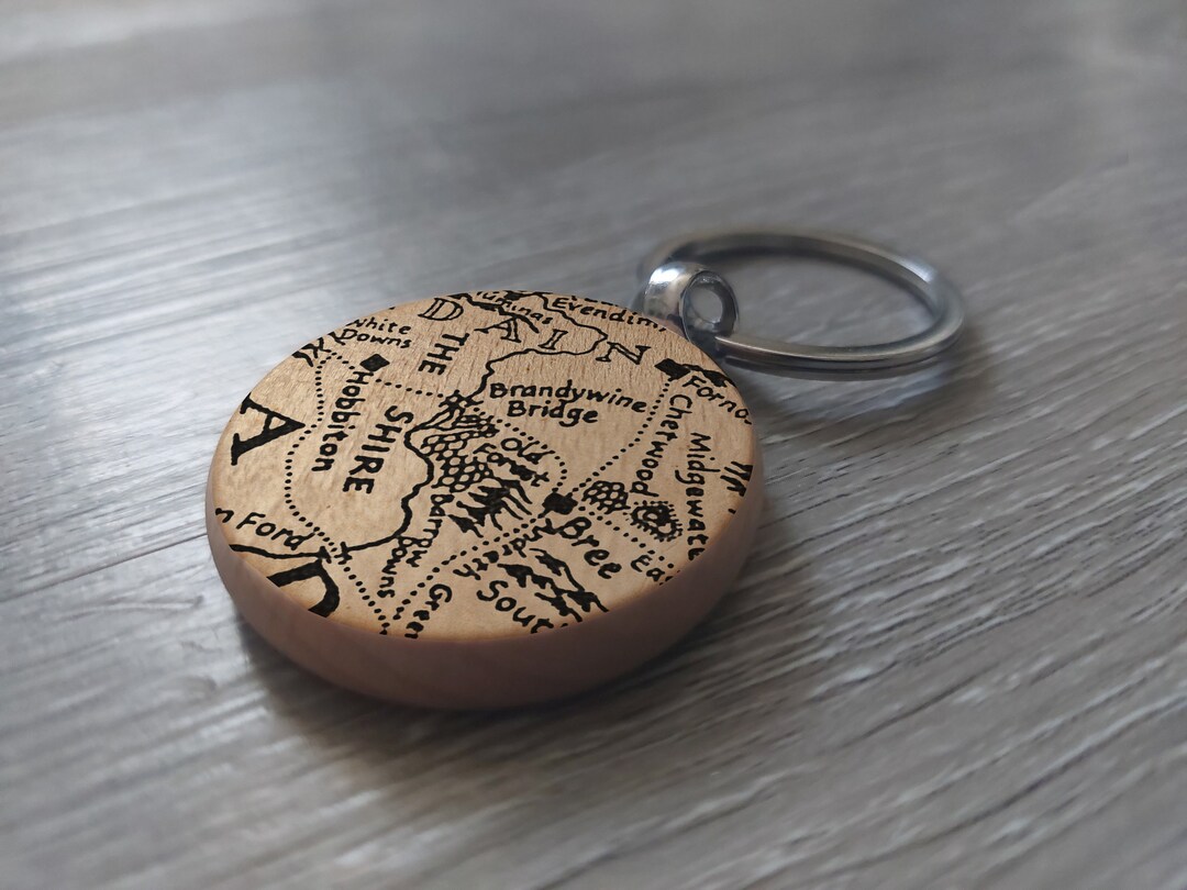 Lord of the Rings Keyring Middle Earth Map Keychain Tolkien Keyfob ...