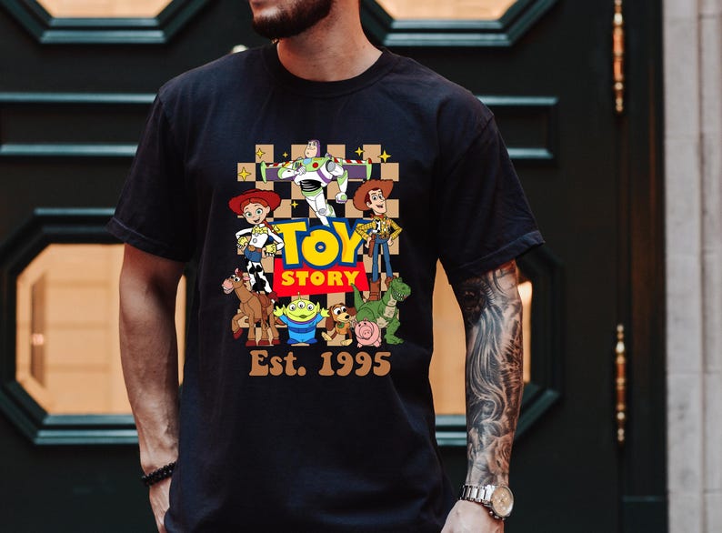 Comfort Colors Checkered Toy Story Shirt, Disney World Toy Story Shirt, You Ve Got A Friend In Me Shirt, Toy Story Movie Characters Tee imagem 2