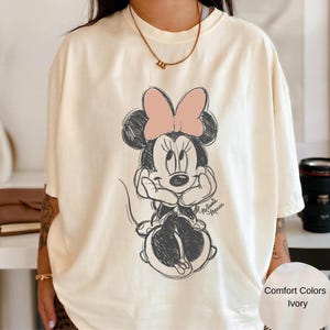 Camiseta de Minnie Mouse de Disney con colores cómodos, retrato vintage, Mickey y sus amigos, dibujo de Minnie, camiseta de mejores amigos de Disney