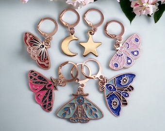 Moths & Stars Themed Charms - Set of 7 Enamel Gold Crochet and Knitting Stitch Markers, Progress Keeps, Notions, Celestial, Keychain