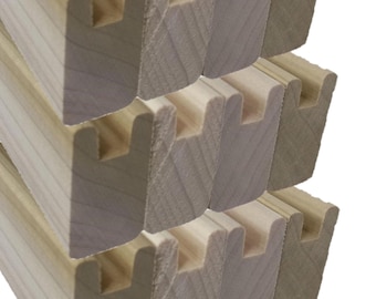 Double sided viewing, U-shaped groove, holds stained glass panels and more!  Short Box of Poplar.