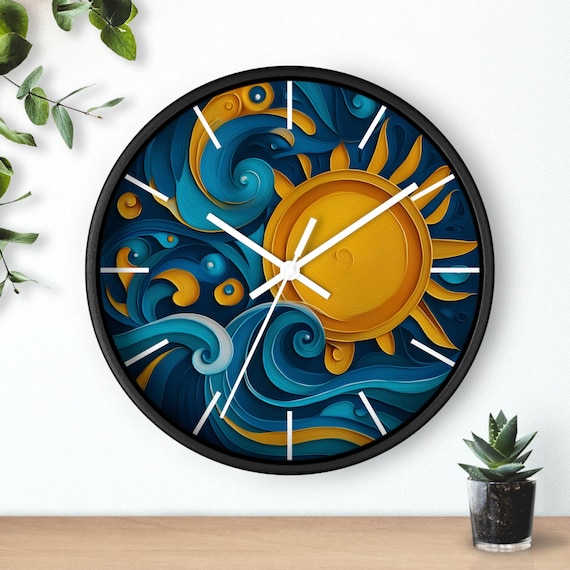 渦巻く海の波と黄金の太陽を描いた 青と黄色の紙アートスタイルの太陽と海の壁掛け時計 海岸や芸術的な装飾に最適です - 日本