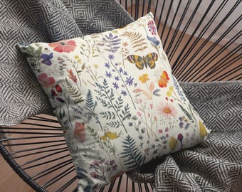 カラフルな野花と蝶が描かれたヴィンテージボタニカルクッションカバー