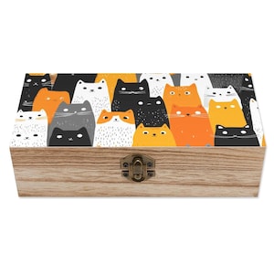 Cartoon Cat Wooden Keepsake Box: Colorful Feline Storage, Whimsical Decor