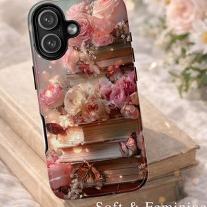 Vintage romantisk bokälskare iPhone Samsung Pixel-skal | Blommig fjärilsbokstapel | Kokett stil gåva