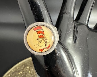 Vintage CAT in the HAT Ring Unused 1980s Adjustable Silvertone Metal One Size Fits All TV Cartoon Character Dr Seuss Novelty Gift