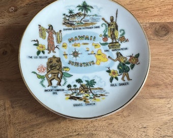 Vintage Hawaiian Souvenir Plate 1960s UNUSED 4’’ TIKI Hawaiiana Mid Century KING Kamehameha Diamond Head Ceramic Collectible Hawaii Gift
