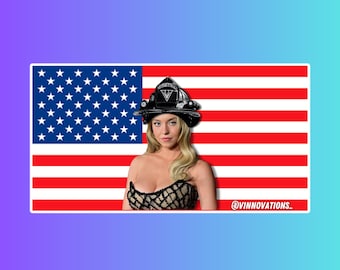 シドニー・スウィーニー消防士ヘルメット