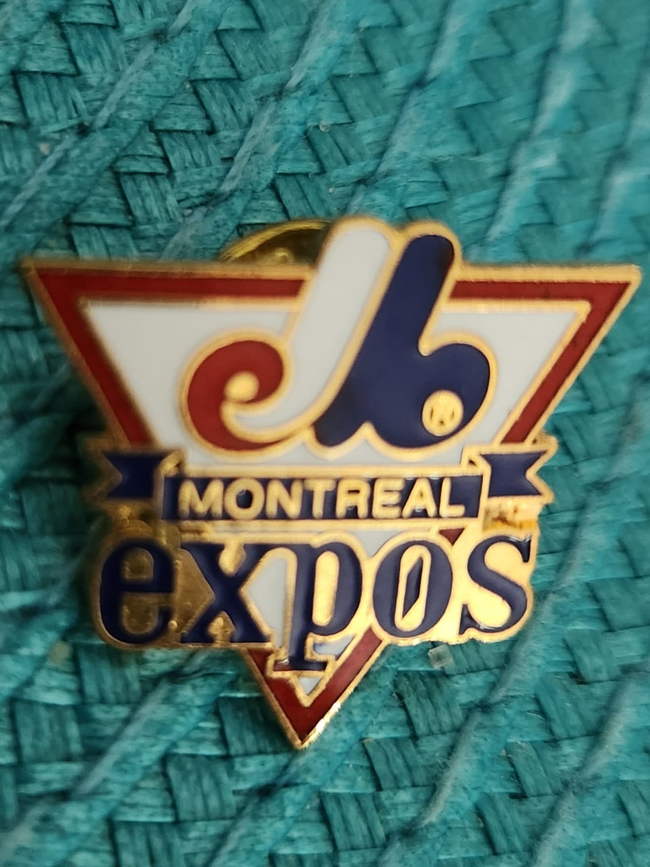 Boutons de pinback des années 70 - Canada