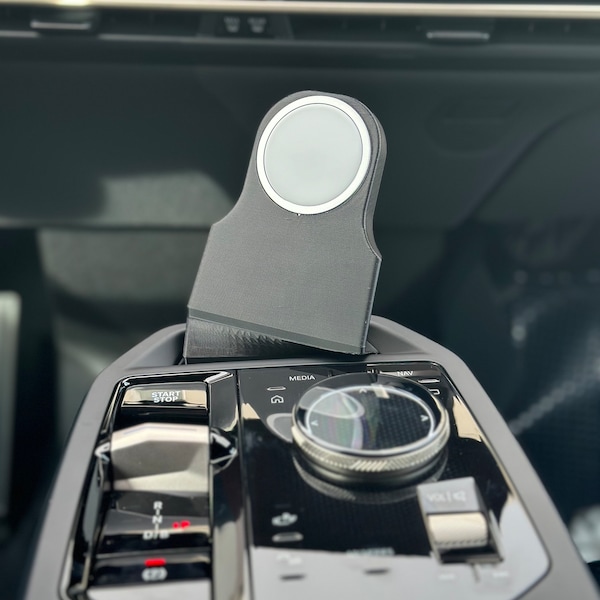 BMW iX MagSafe-Kompatibler kabelloser Ladeständer (Fahrerseitig)