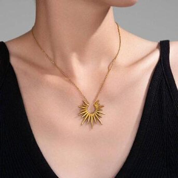 Sunshine Necklace – 18K Gold Finish, Waterproof & Hypoallergenic | Elegant Stainless Steel Pendant Jewelry