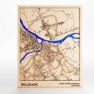 Mapa de madeira de Belgrado - Mensagem personalizada - Madeira premium - Corte a laser - Inclui moldura