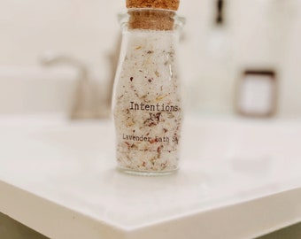 7oz | All-Natural | Non-Toxic |Lavender Bath Salts with Rose and Calendula | 100% Pure Essential Oils | Herbs | Handmade in Oklahoma City