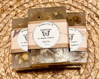 All-Natural  honey base | Chamomile &Vanilla | Handpoured Soap Bar | Made with 100% Pure Essential Oils | Non-Toxic | Local in Austin, Texas