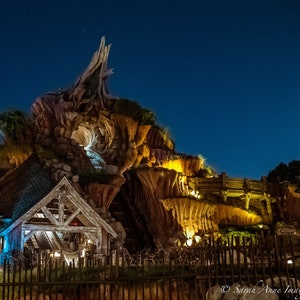 Disneyland’s Splash Mountain at Night