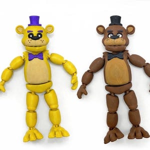Freddy Fazbear o FredBear (venduti separatamente) Modello Flexi Display del film Five Nights At Freddy's FNAF