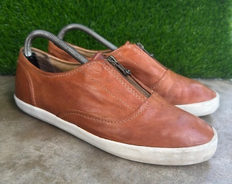 Vintage Y2K Frye Leather Zip Front Slip On Sneaker Cognac Tan Shoes 9.5