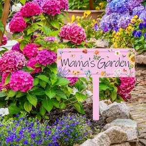 Custom Flower Garden Sign with Stake, Personalized Yard Sign, Gardener Name Sign, Mom&#39;s Garden Sign, Garden Decoration Lover Gift Idea,Nanny