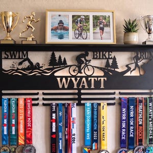 Custom Metal Triathlon Medal Hanger, Personalized Name Sports Award Display, Text 12 Rungs for Sports Award Organizer, Medal Award Display