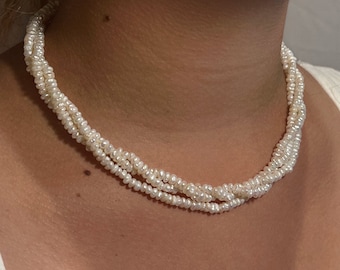 Collier de perles multi-rangs
