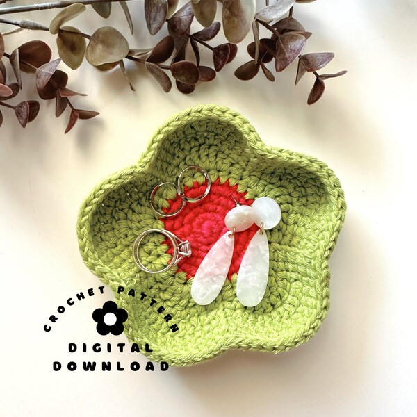 Crochet Flower Trinket Dish Pattern | Crochet Pattern | Trinket Dish | PDF Pattern | Jewllery Holder | Jewellery | Gifts