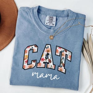 Cat Mama Comfort Colors® Shirt, Cat Mama Tshirt, Cute Cat Shirt, Cat Mom Shirt, Cat Mom Tshirt, Cat Lover Gift, Cat Tshirt, Cat Mom Tee