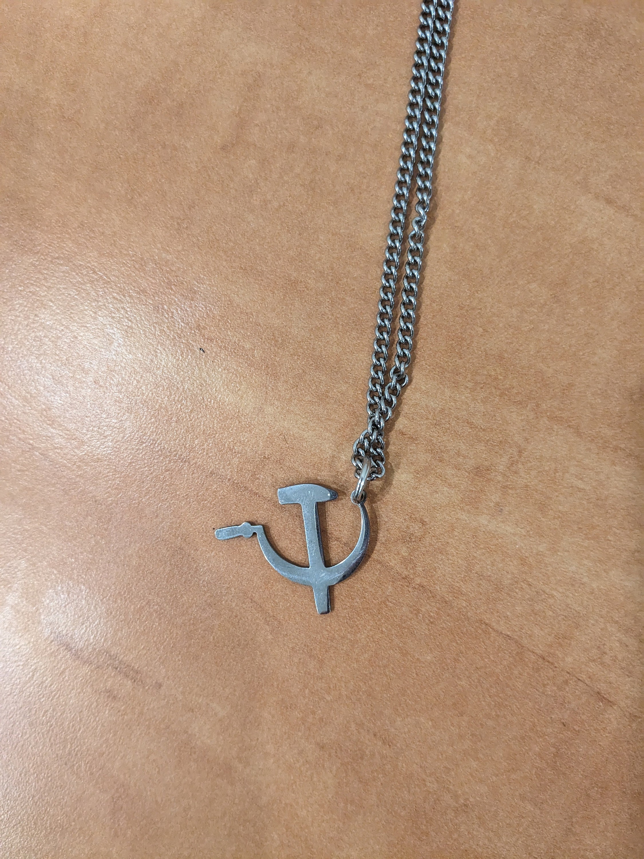Collier pendentif cœur style Art Nouveau métal argenté