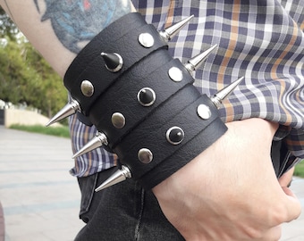 【Order】 \"tripleld\" \"spike bracelet\" goth Amazon.com: 3 Pcs Studded Black Spiked Emo Punk Gothic Spike