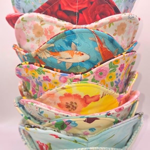 Microwave Cotton Bowl Cozy, Floral Coozie, Reversible Soup Bowl Holder, Great for Ice Cream, Christmas Gift, Mother's Day, Housewarming image 1