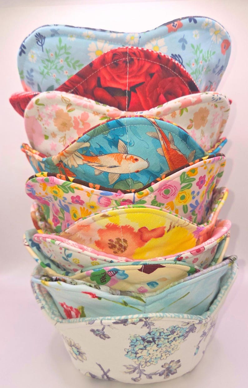 Microwave Cotton Bowl Cozy, Floral Coozie, Reversible Soup Bowl Holder, Great for Ice Cream, Christmas Gift, Mother's Day, Housewarming image 1
