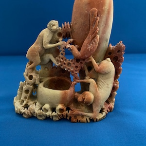Chinese dish carved sculpture