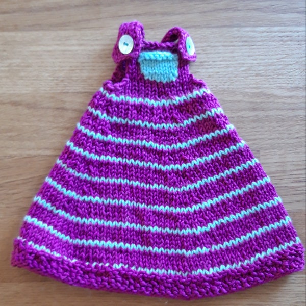 Puppenkleidchen, Strickkleid für Puppen, Puppenkleidung