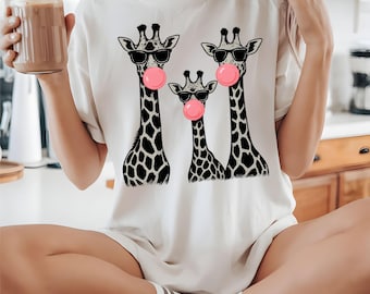 Cool Giraffe Family PNG – Funny Bubble Gum Animals with Sunglasses Sublimation Design
