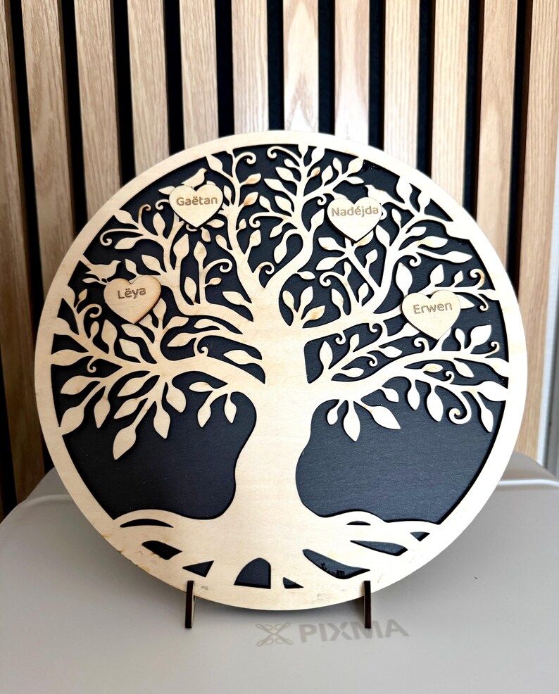 Personalized Wooden Family Tree – Custom Names, Black Background, Stand ...