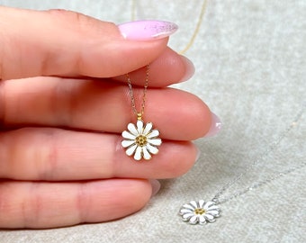 Minimalistische Gänseblümchen-Halskette für Frauen | 925 Karat Sterlingsilber | Weiße Blumen Halskette | Daisy Kette Gold und Silber