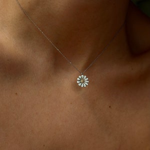 Minimalist Daisy Necklace for Women 925 carat sterling silver White Flower Necklace Daisy necklace gold and silver image 6