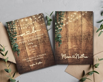 Könnte beinhalten: Rustikale Hochzeitseinladung mit Holzmaserung, Lichterketten und Grünpflanzen. Der Text lautet "we do" mit einem Herzsymbol, "Kindly join us at the wedding of Maria & Nathan" und dem Datum und der Uhrzeit der Hochzeit. Am unteren Rand der Einladung sind der Ort und der Text "reception to follow" angegeben.