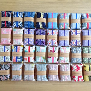 Pocket Tissue Holder Fabric Tissue Pouch Handbag Car Gym Ideal Gift Stocking Filler