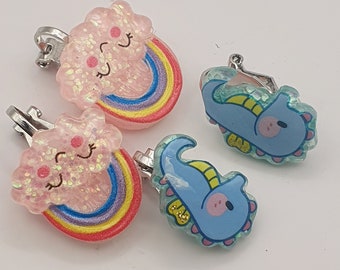 Pendientes de clip para niñas, bonitos pendientes hipoalergénicos hechos a mano para niñas, joyería para niñas. Hecho para oídos sensibles.2 PARES