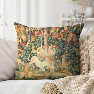 Medieval Unicorn Cushion Cover Rustic Tapestry Throw Pillow Earthy Tone Interior Fantasy Decor Gift for Book Lovers Classic Cottagecore Home